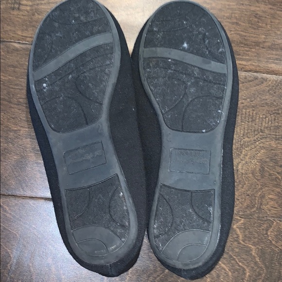 ♥️ Black American Eagle slip ons - Picture 4 of 6